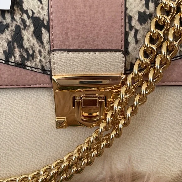 Dusty Pink Shoulder Bag ๐ผ - Picture 2 of 11